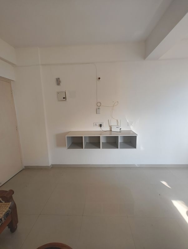 1 BHK Apartment For Rent in Shree Vardhman Green Court