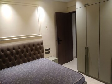 Bedroom in 2.5 BHK Apartment at Sangam The Luxor, Goregaon West – for Rent