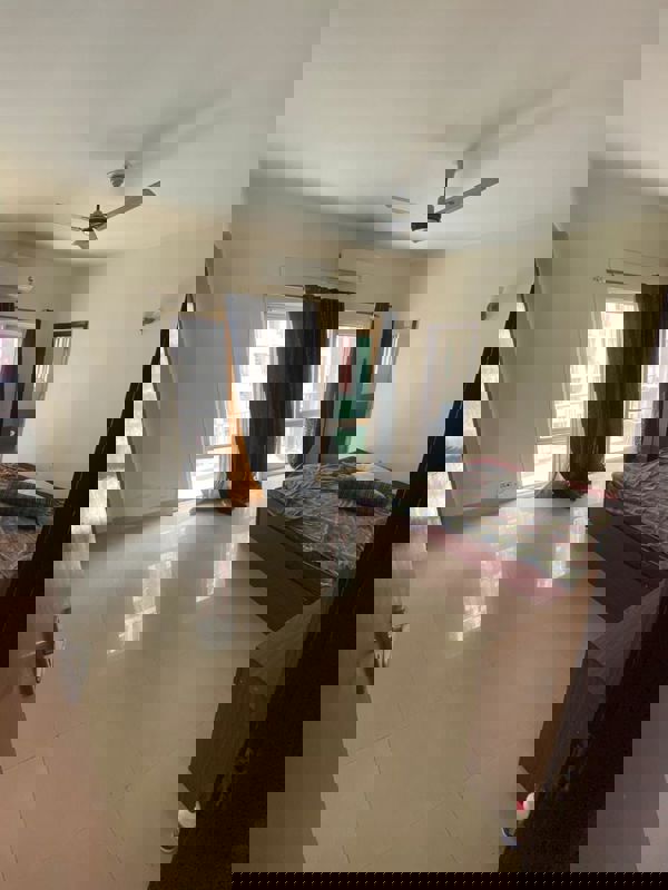 5 BHK + Pooja Room,Servant Room,Study Room,Extra Room Apartment For Rent in Omaxe Putting Greens