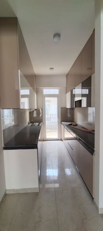 Kitchen in 3.5 BHK Builder Floor at Smart World Gems, Sector 89 – for Sale