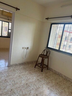 Room in 2 BHK Apartment at Silver Crest Powai, Powai – for Rent