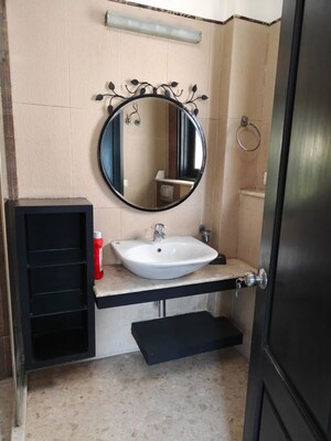 Master Bedroom in 2 BHK Builder Floor at Vasant Vihar – for Rent