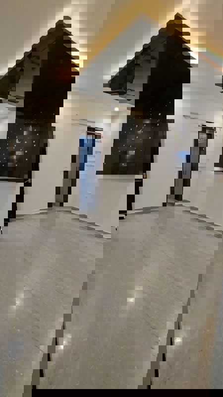 4 BHK + Extra Room Builder Floor For Rent in Sector 21D