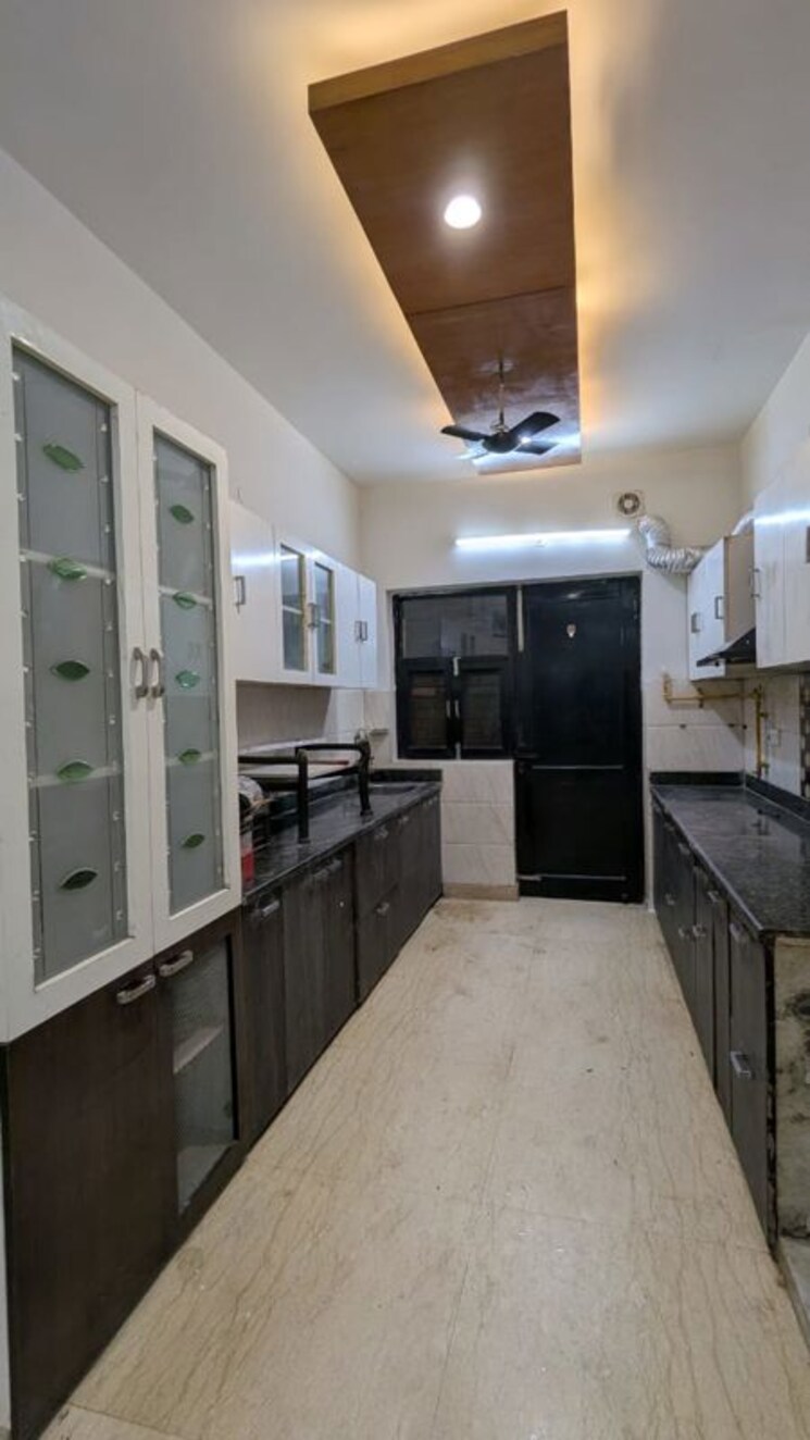 Kitchen, sector 21d 4 Bedroom 3208 Sq.Ft. Builder Floor In Sector 21d Faridabad 9795052
