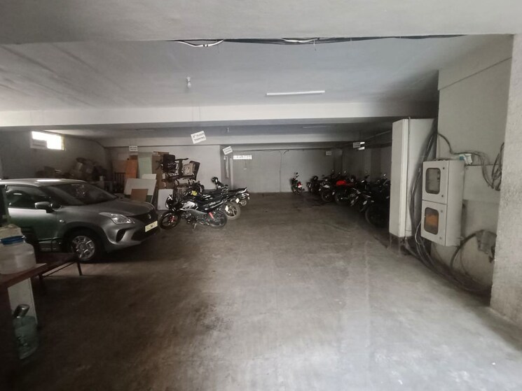  Parking, hrbr layout Commercial Office Space in IT/SEZ 3200 Sq.Ft. In Hrbr Layout Bangalore 9794994