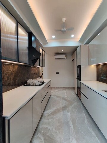 Kitchen in 1.5 BHK Apartment at Housing Board Colony Sector 17, Sector 17a – for Rent