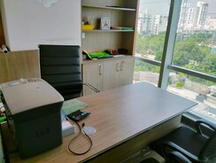 Office Space For Rent in Emaar The Palm Square