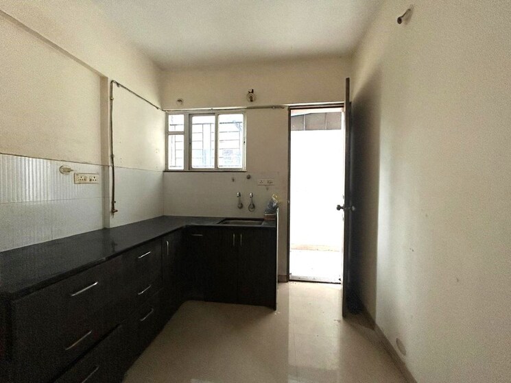 Kitchen, vadgaon budruk 2 Bedroom 950 Sq.Ft. Apartment In Vadgaon Budruk Pune 9795076