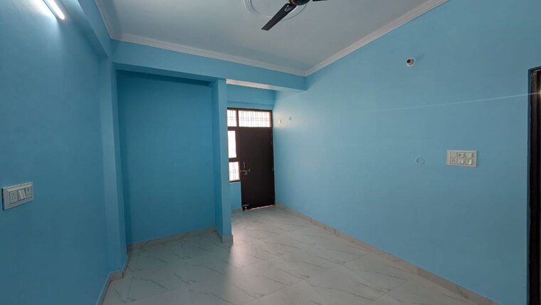 Room, vipul khand 2 Bedroom 1000 Sq.Ft. Apartment In Vipul Khand Lucknow 9795159