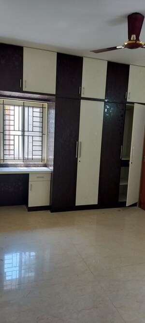 Room in 2 BHK Builder Floor at Happy Homes BTM Layout, Btm Layout – for Rent