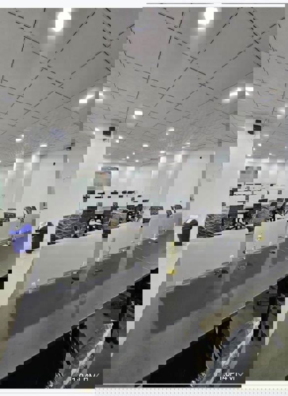 Office Space For Rent in Sector 63