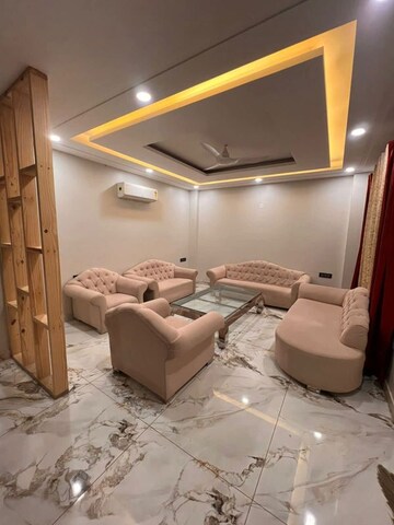 Living Room in 4 BHK Apartment at Saket – for Rent