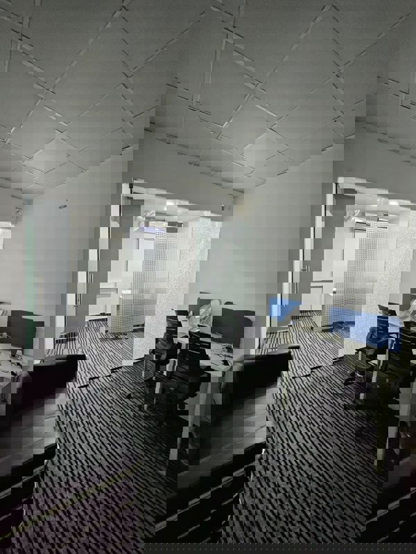 Office Space For Rent in Sector 63