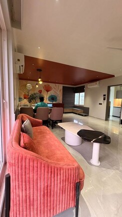 3 BHK + Servant Room Apartment For Rent in Ansal Celebrity Meadows