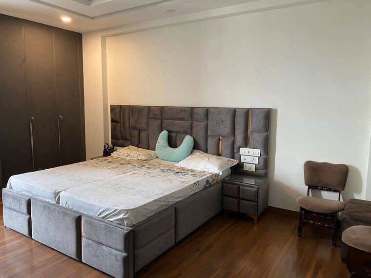 Bedroom, saket 3 Bedroom 1500 Sq.Ft. Apartment In Saket Delhi 9795235