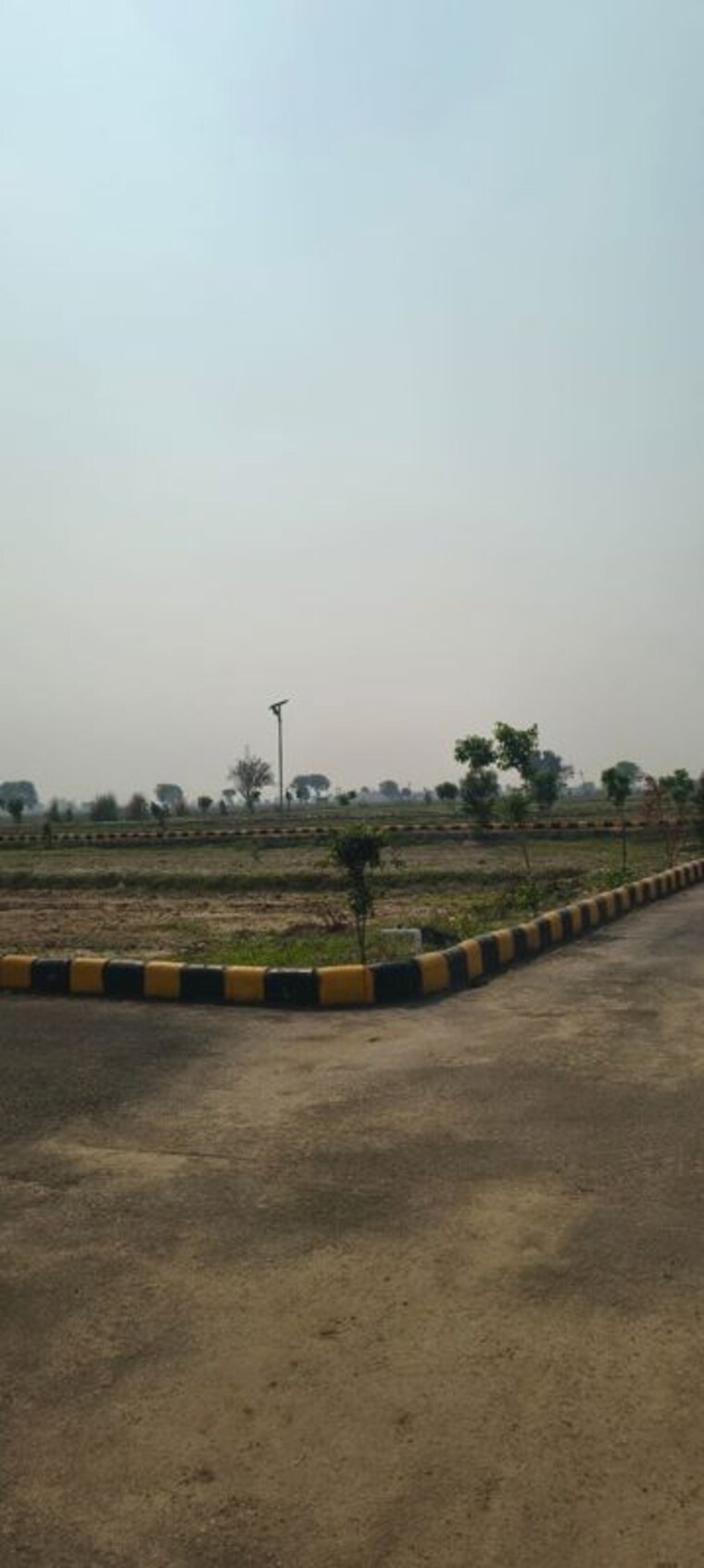 undefined, sector 17b yamuna expressway  100 Sq.Yd. Plot In Sector 17b Yamuna Expressway Greater Noida 9795248