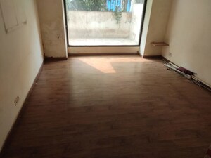 Room in 3.5 BHK Apartment at Ireo Victory Valley, Sector 67 – for Rent