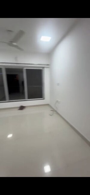 Room in 2 BHK Apartment at Arkade Serene, Malad West – for Rent