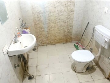 Bathroom in 2 BHK Apartment at Vibhuti Khand – for Rent