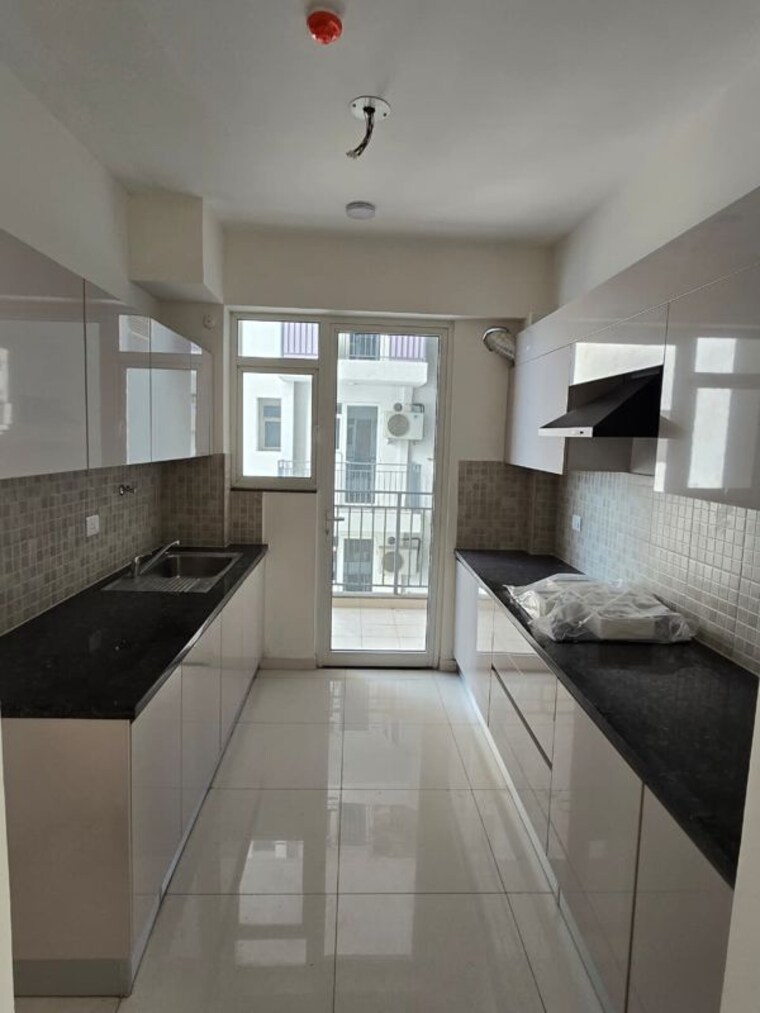Kitchen, godrej-woods 3 Bedroom 2088 Sq.Ft. Apartment In Sector 43 Noida 9795299