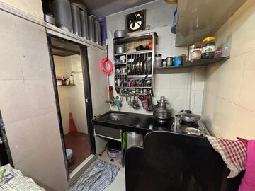 Master Bedroom in Studio Apartment at Dombivli West – for Rent