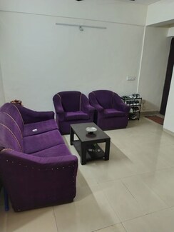 2 BHK Apartment For Rent in Jaypee Greens Kosmos