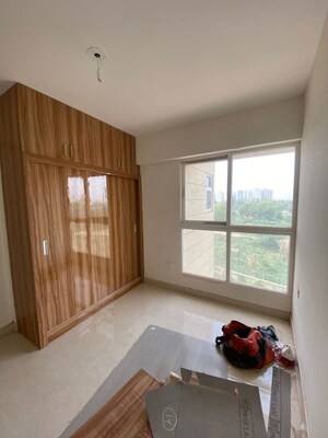Room in 2 BHK Apartment at Signature Global Proxima, Sector 89 – for Rent