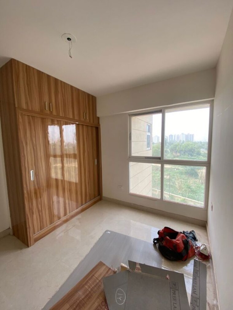 Room, signature-global-proxima 2 Bedroom 665 Sq.Ft. Apartment In Sector 89 Gurgaon 9795335