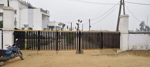  Plot – Exterior View View at Chaura Gopalpur - for Sale