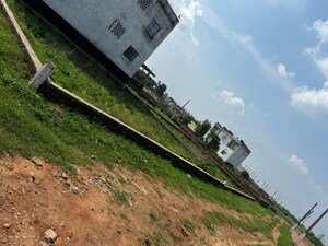 Plot – Exterior View View at Chaura Gopalpur - for Sale