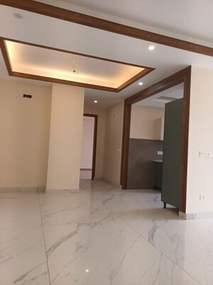 Room in 2 BHK Apartment at Gaurs Siddhartham, Siddharth Vihar – for Sale