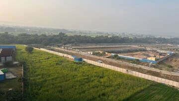 Master Bedroom in 2 BHK Apartment at HCBS Sports Ville, Sohna Sector 35 – for Sale