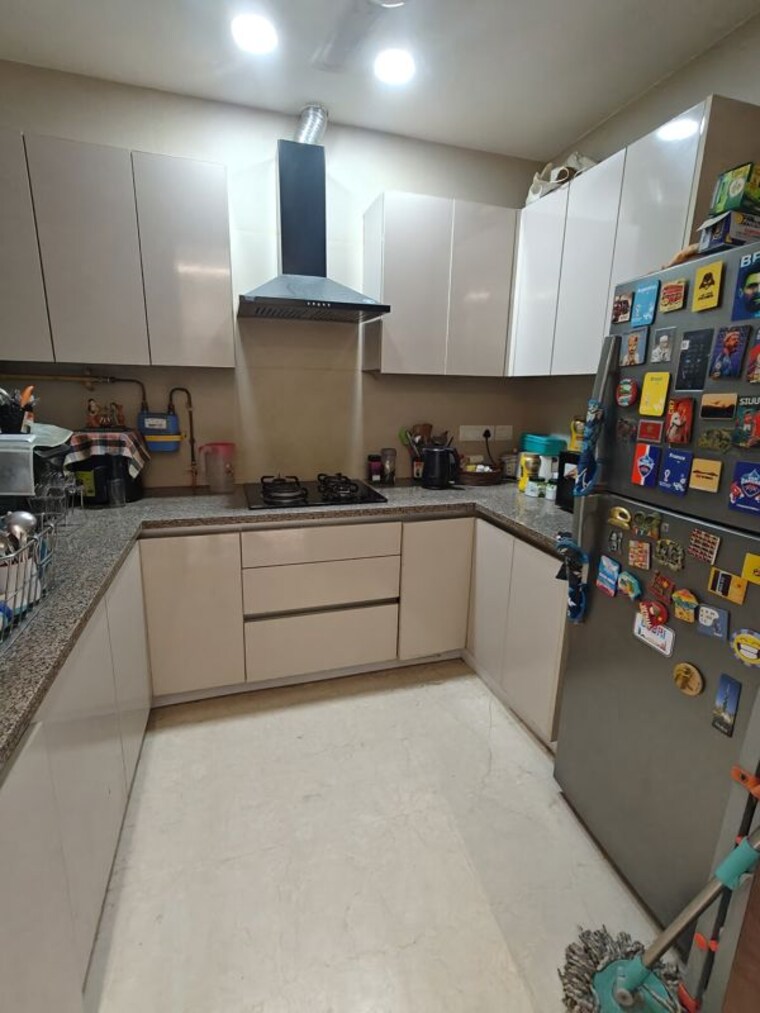 Kitchen, east of kailash 3 Bedroom 1150 Sq.Ft. Builder Floor In East Of Kailash Delhi 9795364