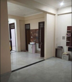 3 BHK Apartment For Rent in The Mall Avenue