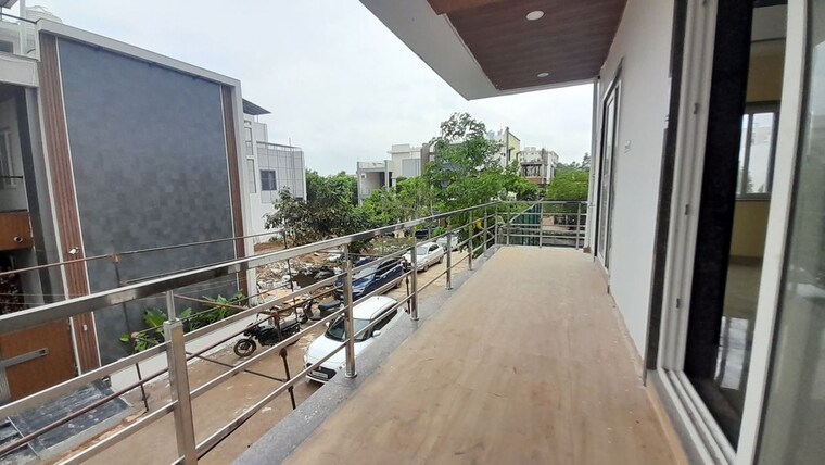 Balcony, labhandi 6+ Bedroom 3000 Sq.Ft. Independent House In Labhandi Raipur 9795348