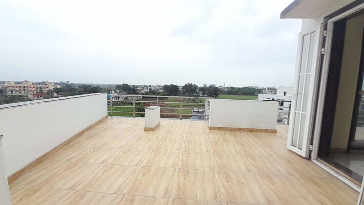 Swimming Pool, labhandi 6+ Bedroom 3000 Sq.Ft. Independent House In Labhandi Raipur 9795348