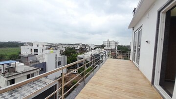 Balcony in 6+ BHK Independent House at Labhandi – for Rent