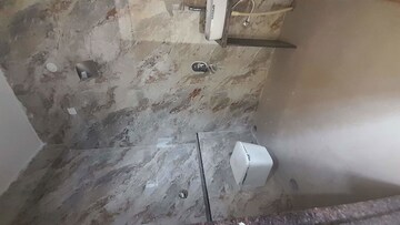 Bathroom in 6+ BHK Independent House at Labhandi – for Rent