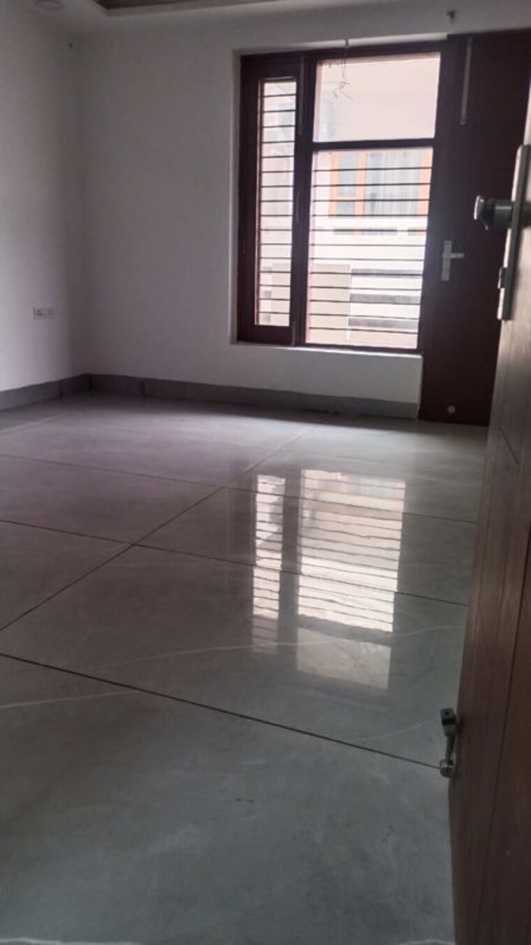 Room, uday-arden-45 3 Bedroom 1500 Sq.Ft. Builder Floor In Sector 45 Gurgaon 9795374