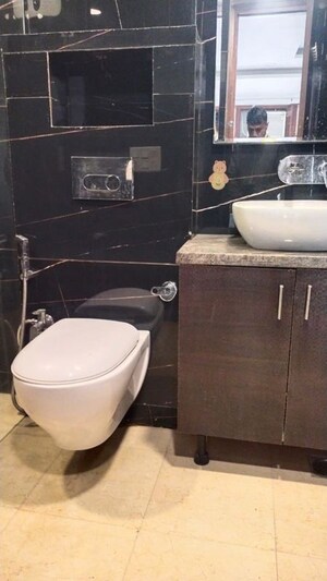 Bathroom in 3 BHK Builder Floor at Uday Arden 45, Sector 45 – for Rent