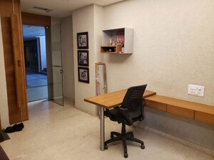   Office Space at Vijay Nagar – for Sale