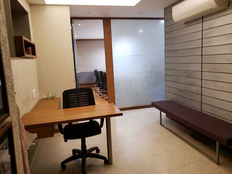 Team Area, vijay nagar Commercial Office Space 700 Sq.Ft. In Vijay Nagar Indore 9795375