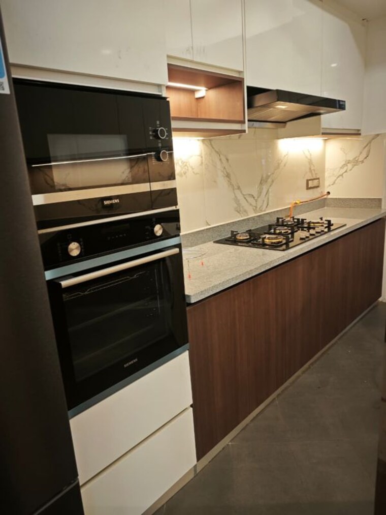 Kitchen, dlf-building-10 4 Bedroom 350 Sq.Yd. Builder Floor In Dlf Phase ii Gurgaon 9795367