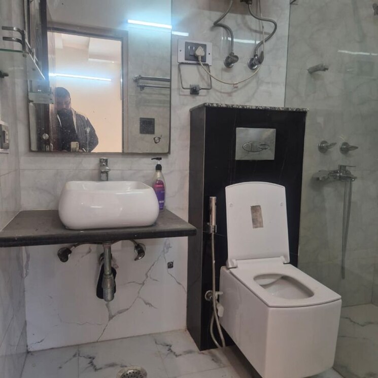 Bathroom, sector 4 dwarka 3 Bedroom 1600 Sq.Ft. Apartment In Sector 4 Dwarka Delhi 9795481