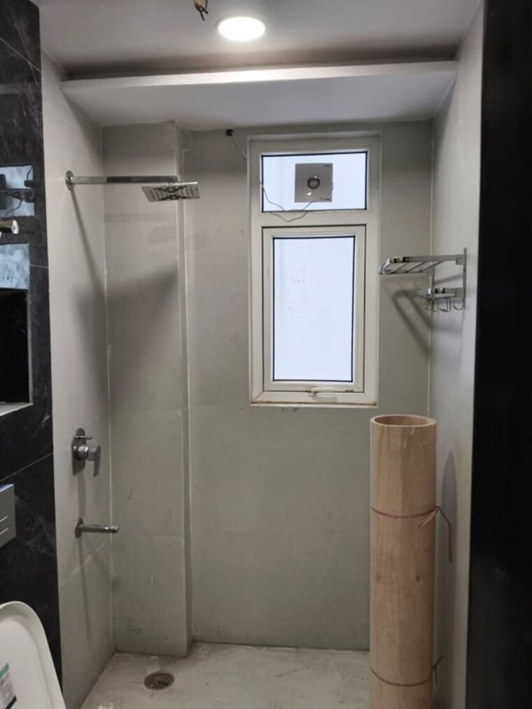 Bathroom, ansal-sushant-residency 4 Bedroom 300 Sq.Yd. Builder Floor In Sushant Lok Iii Gurgaon 9795467