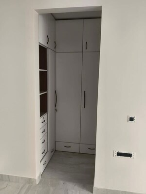 Furnished Amenities in 4 BHK Builder Floor at Ansal Sushant Residency, Sushant Lok Iii – for Rent