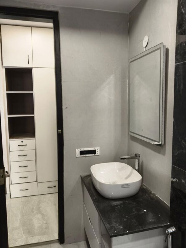 Bathroom, ansal-sushant-residency 4 Bedroom 300 Sq.Yd. Builder Floor In Sushant Lok Iii Gurgaon 9795467