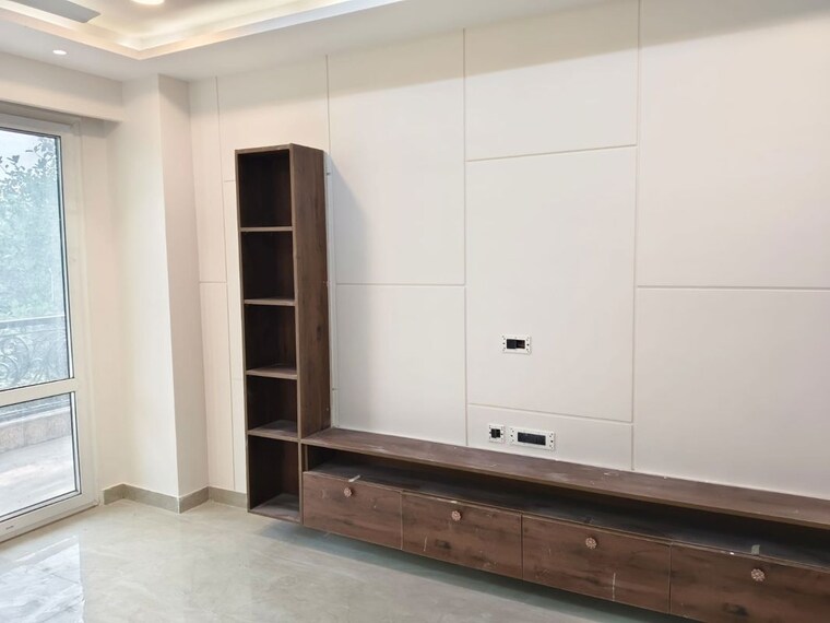 Room, ansal-sushant-residency 4 Bedroom 300 Sq.Yd. Builder Floor In Sushant Lok Iii Gurgaon 9795467