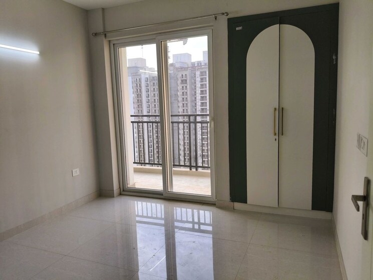 Room, eldeco-live-by-the-greens 2 Bedroom 1137 Sq.Ft. Apartment In Sector 150 Noida 9795426