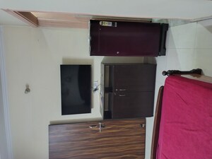 Furnished Amenities in 1 BHK Builder Floor at Huda Market, Sector 31 – for Rent